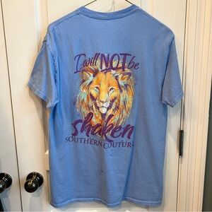 Southern Couture Women’s Graphic T-Shirt Periwinkle “I Will Not Be Shaken” Med
